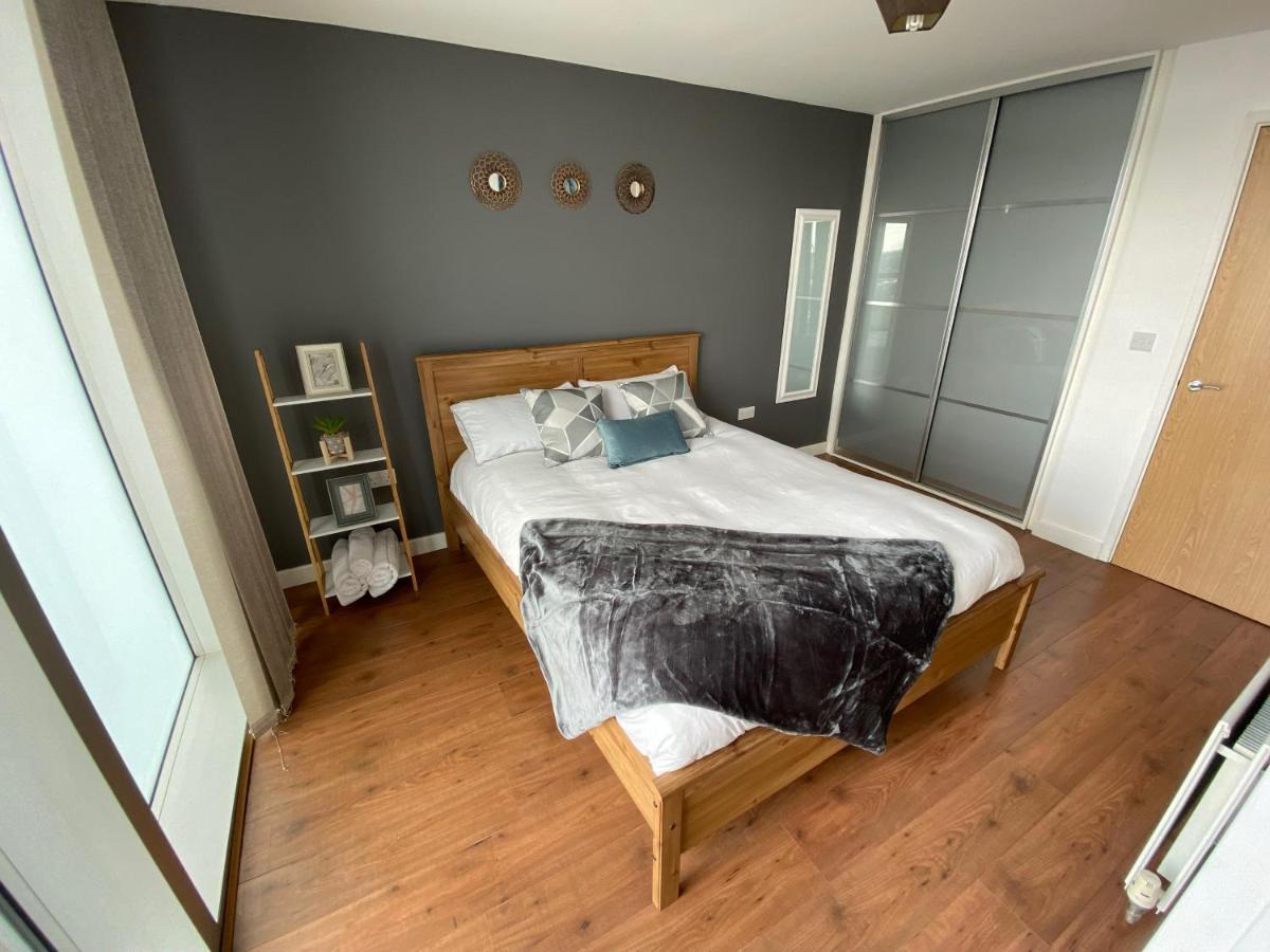 Tailor That Property - Chelsea House Milton Keynes Exterior photo