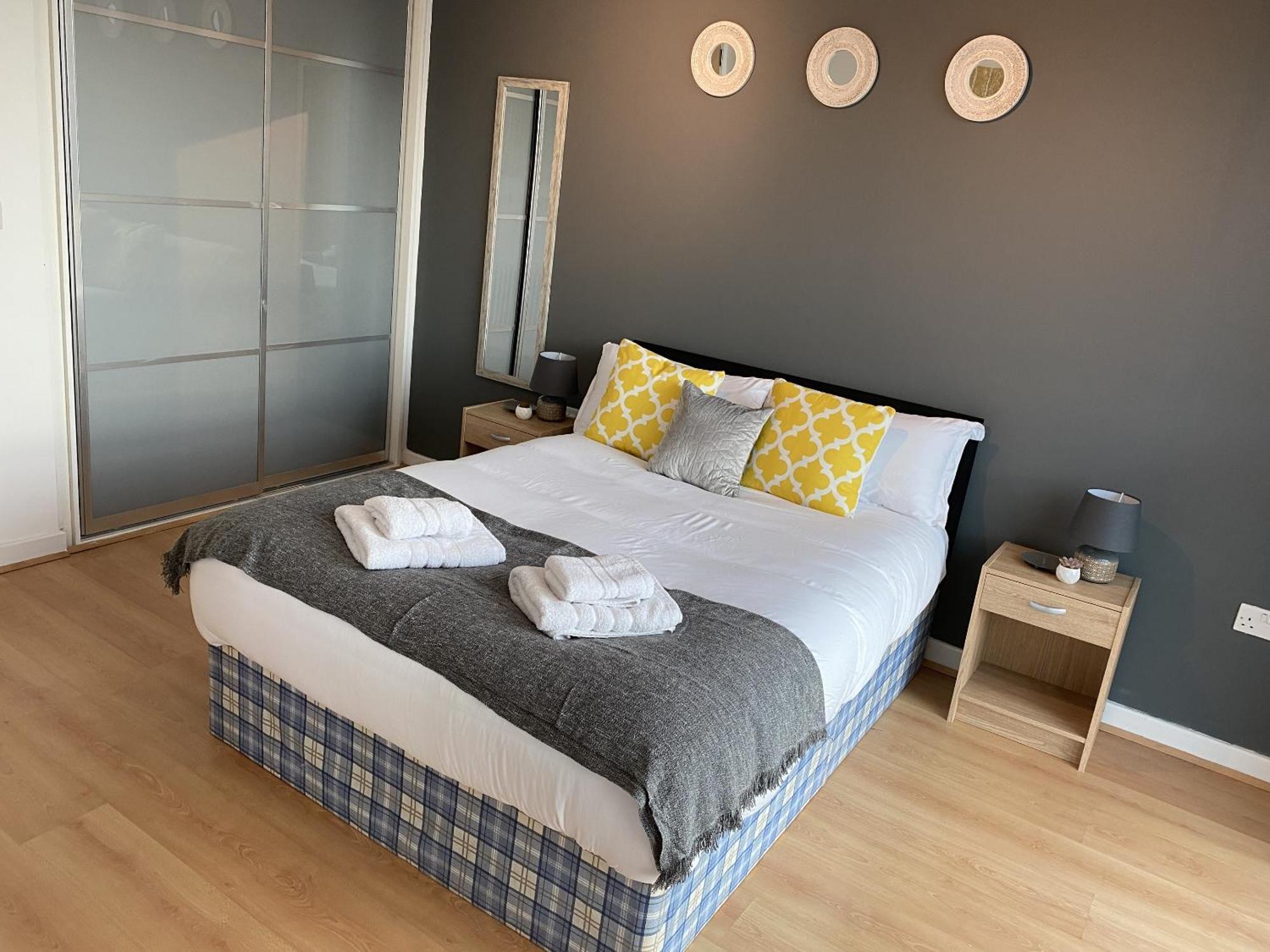 Tailor That Property - Chelsea House Milton Keynes Room photo